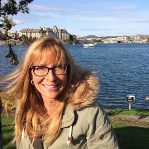 Meet your Posher, Charlene